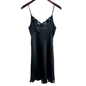 La SENZA Black Lace Chemise